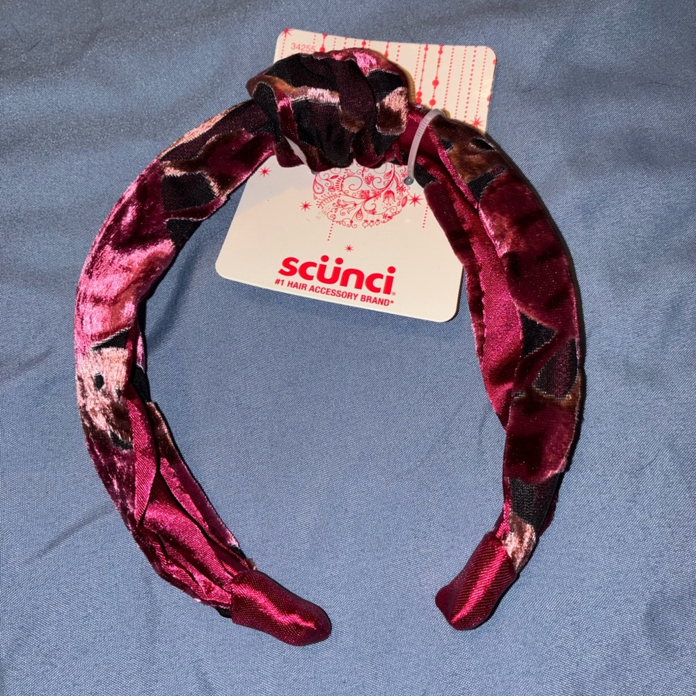 Scünci Velvet Headband